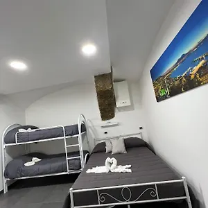 House Della Grotta , Nápoles Italia
